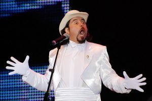 Actuación de Bombo Fica en el Festival de Verano Iquique 2009