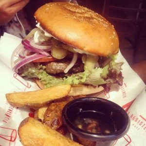 1725391_1571789879711397_4891057822951104903_n