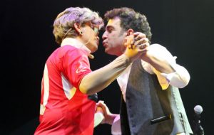 cumbre del humor foto rotator