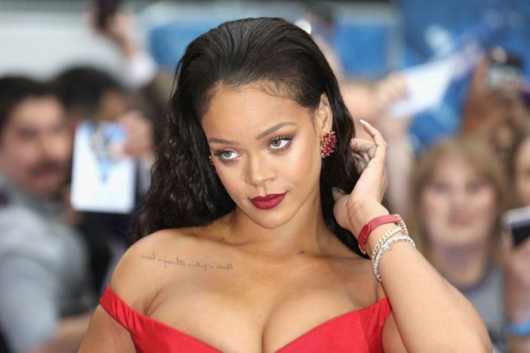 Rihanna superó los cuatro millones de likes en Instagram por selfie —  RadioActiva 