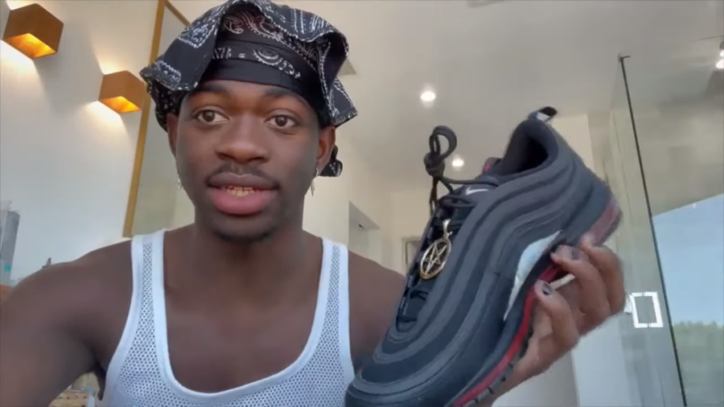 Lil Nas X Zapatillas Satánicas