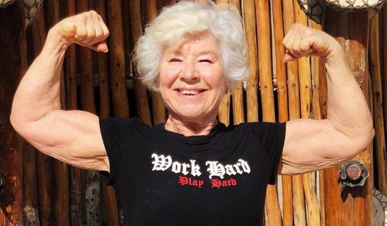 Joan MacDonald influencer