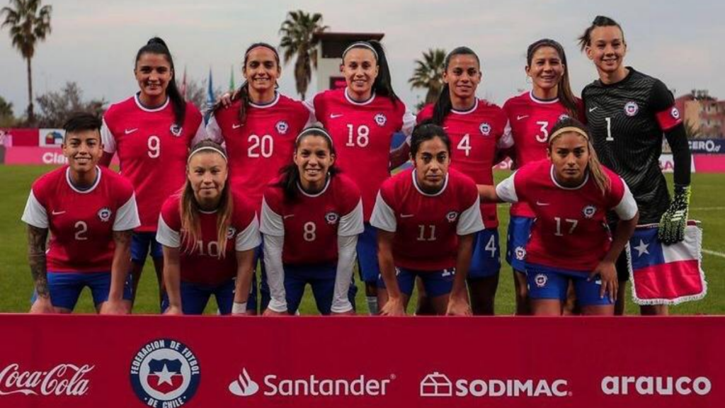 LA ROJA EN INSTAGRAM