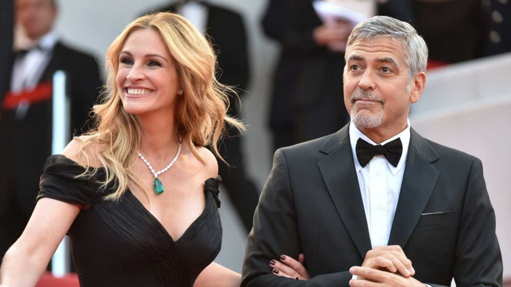 Julia Roberts Y Clooney