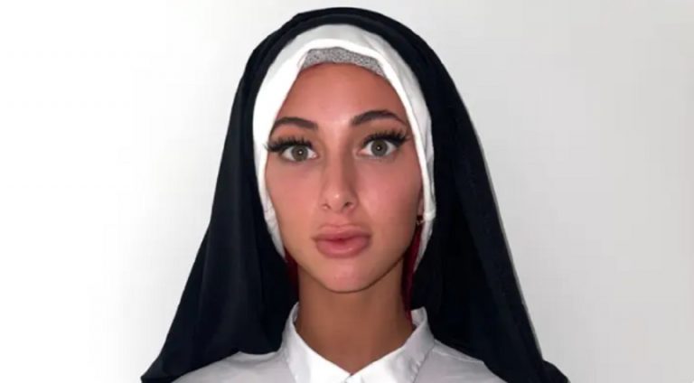 Visionaria Hija De Pastor Abandonó La Religión Por Only Fans