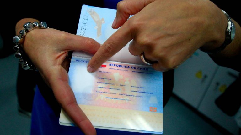 Atentos muyayos: Precios para sacar Carnet de Identidad y Pasaporte podrían bajar