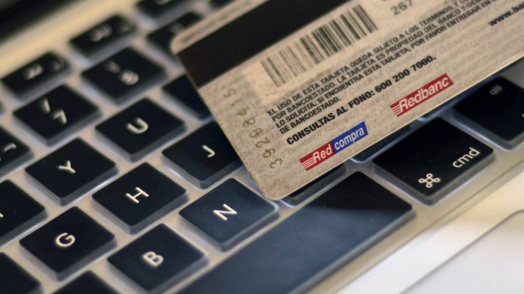 Director del SERNAC se refirió a los "Dark Patterns"