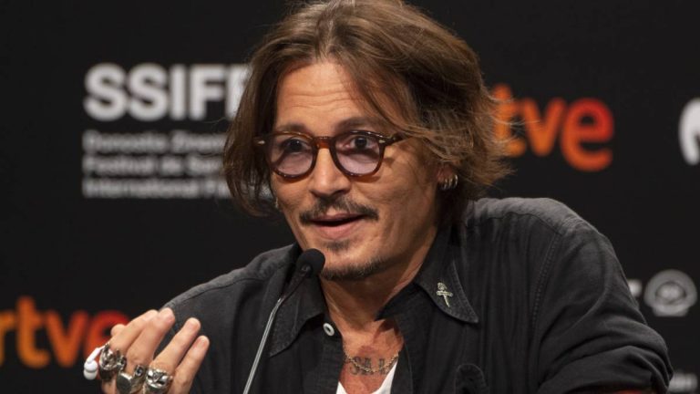 Johnny Depp la lanzó sin filtro y aseguró que: "Hollywood lo está boicoteando"