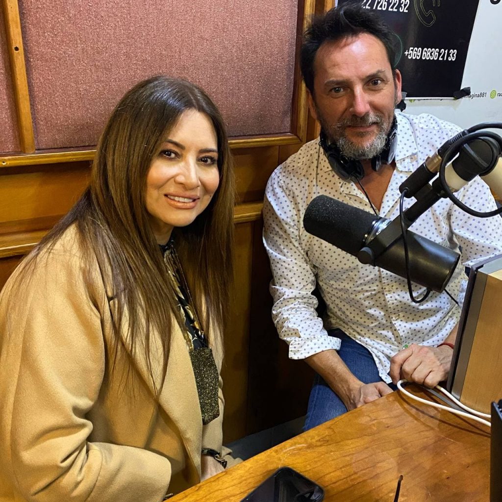 Myriam Hernández visitó Central Radio Activa