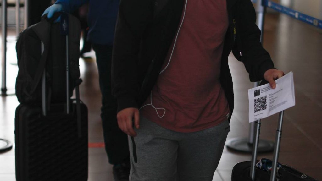 Gobierno informó que menores de 6 años podrán viajar: hay cambios en la cuarentena