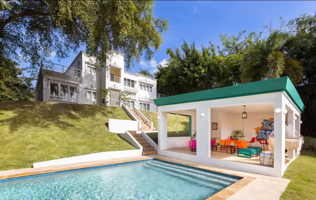 Piscina casa Daddy Yankee