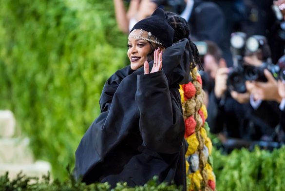 The 2021 Met Gala Celebrating In America: A Lexicon Of Fashion   Street Sightings