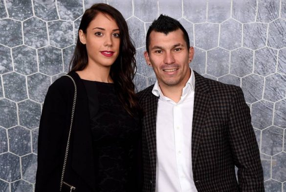 Cristina Morales Y Gary Medel (1)