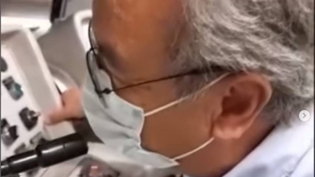 Tras 44 años de servicio conductor de Metro de Santiago se despidió de su pega