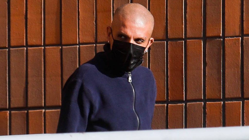 "Pelao" Vade reapareció en redes sociales: criticó sueldo de los senadores