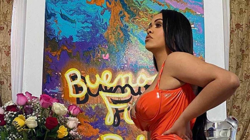 Profesora "demasiado sexy"