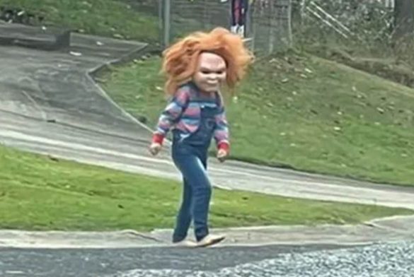 Chucky aterroriza vecindario