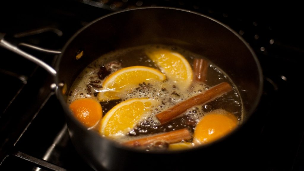 Mulled White Wine