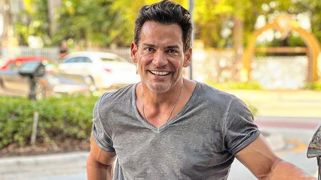 Cristián De La Fuente Redes