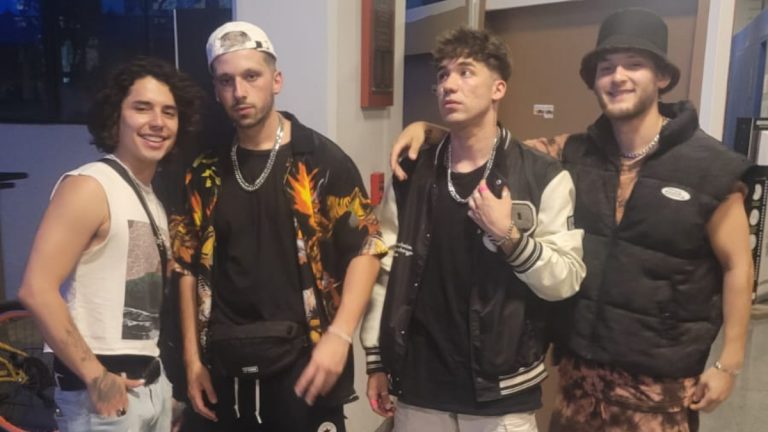 ola de artistas urbanos