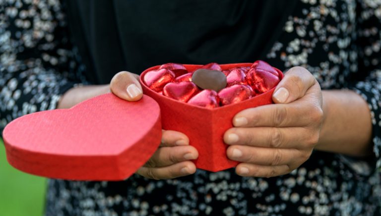 Estos sí!: Los 5 mejores regalos para darle a tu pareja este 14 de febrero  — RadioActiva 
