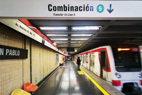 Metro De Santiago (2)