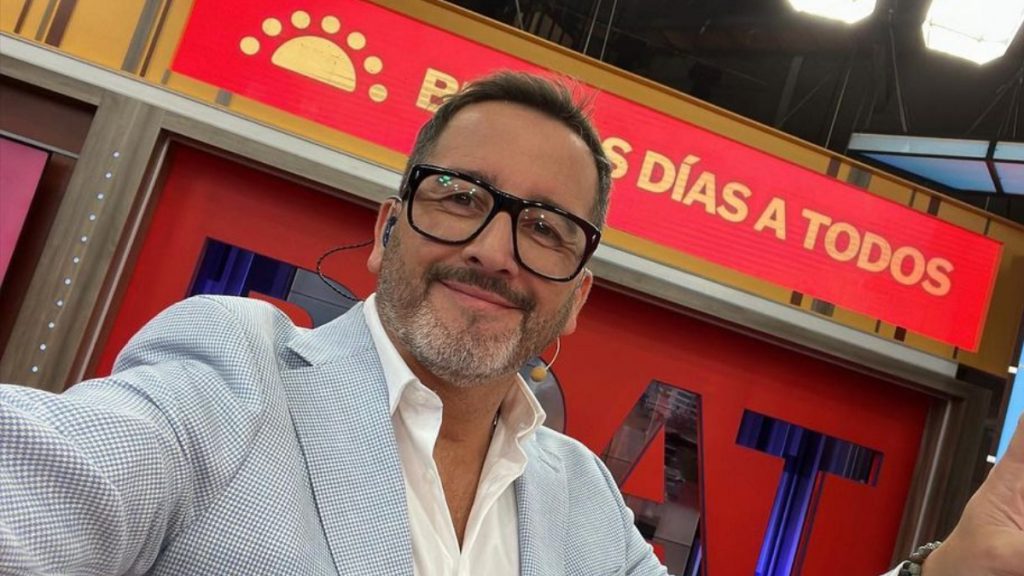 Eduardo Fuentes En TVN
