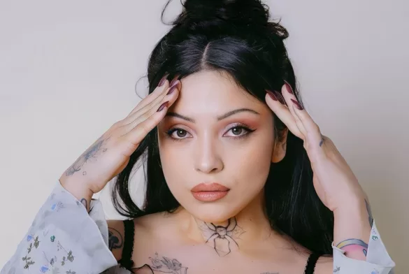 Mon Laferte Habla De Su Familia En Viña