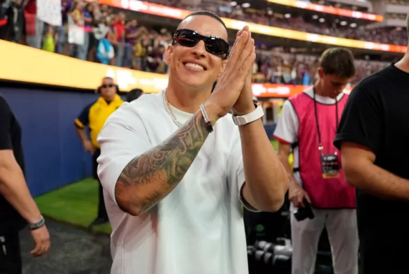 Daddy Yankee Hace Reaparicón