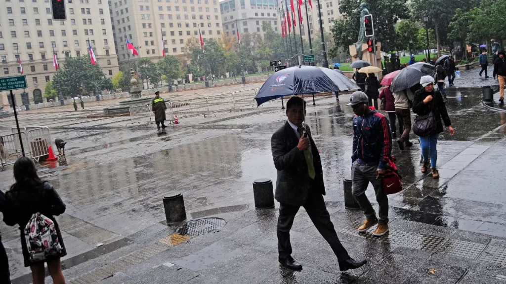 ¿Regresa La Lluvia A Santiago_