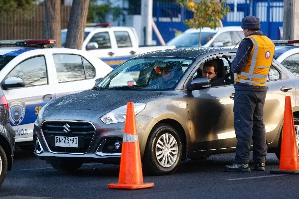 Restricción Vehicular (18)