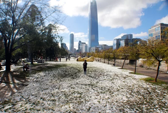 Nieve En Santiago Radioactiva