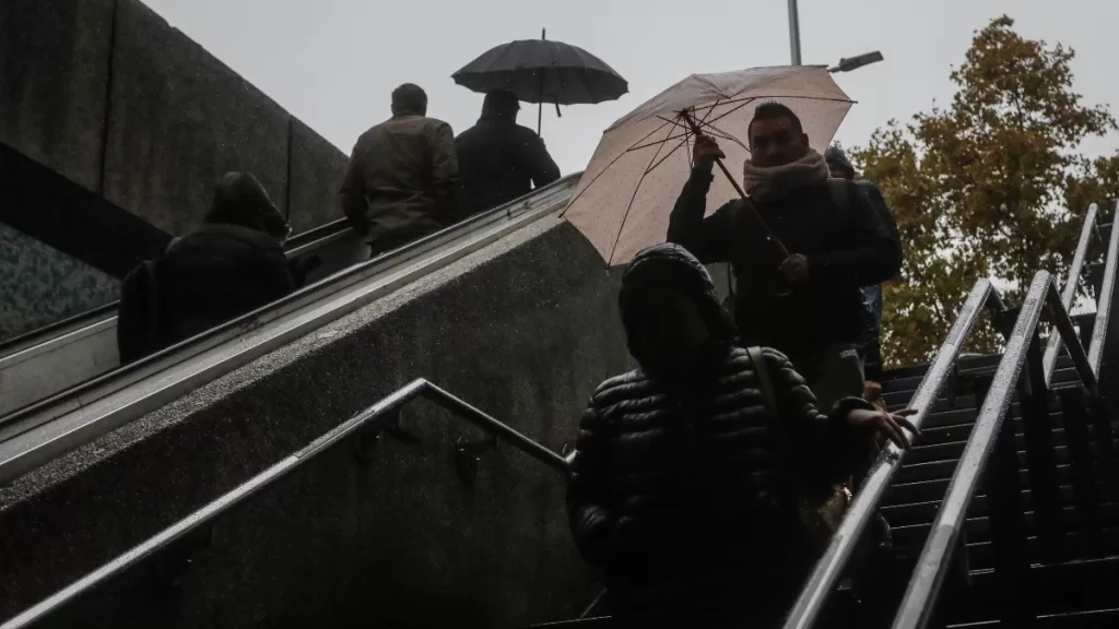 Lluvia En Santiago, Radioactiva