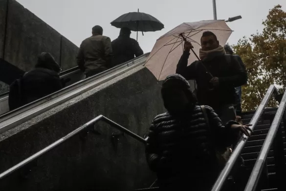 Lluvia En Santiago, Radioactiva