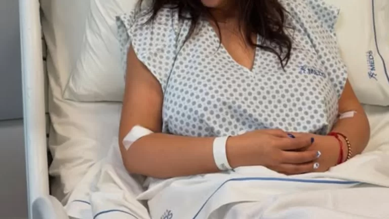 Naya Fácil Internada (1)