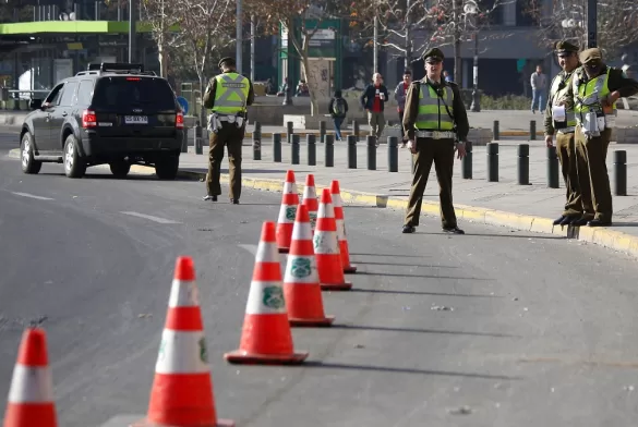 Restricción Lunes 30