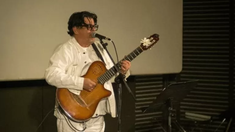 Joe Vasconcellos (1)