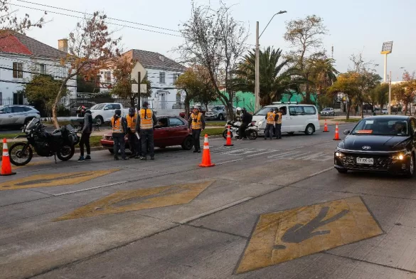 Restricción Vehicular (35)