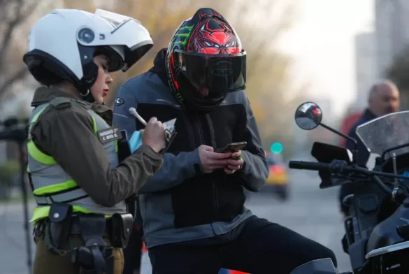 Restricción Vehicular (4)