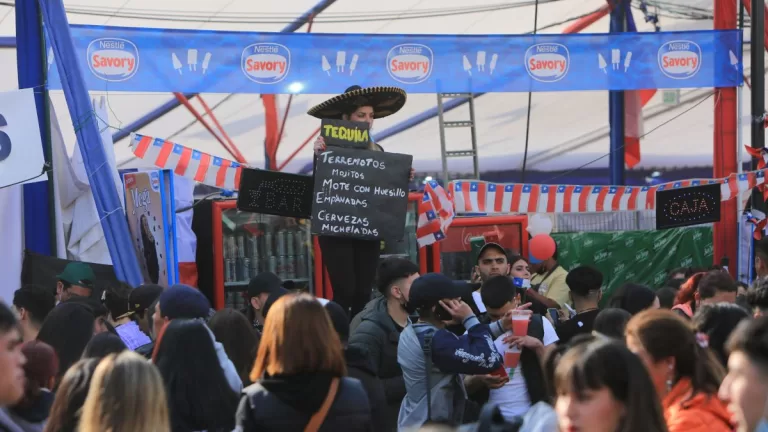 La Gran Fonda De Chile (2)