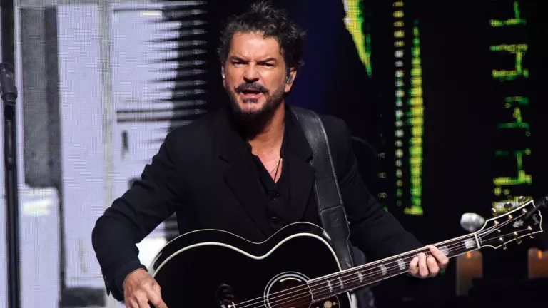 Ricardo Arjona (1)