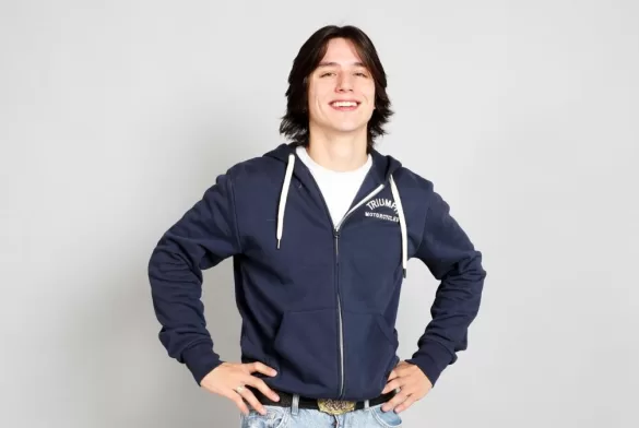 Alan Mundos Opuestos