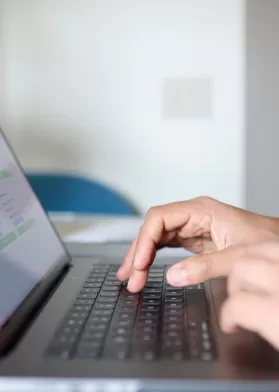 Correos Falsos De ADN