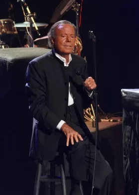 Julio Iglesias