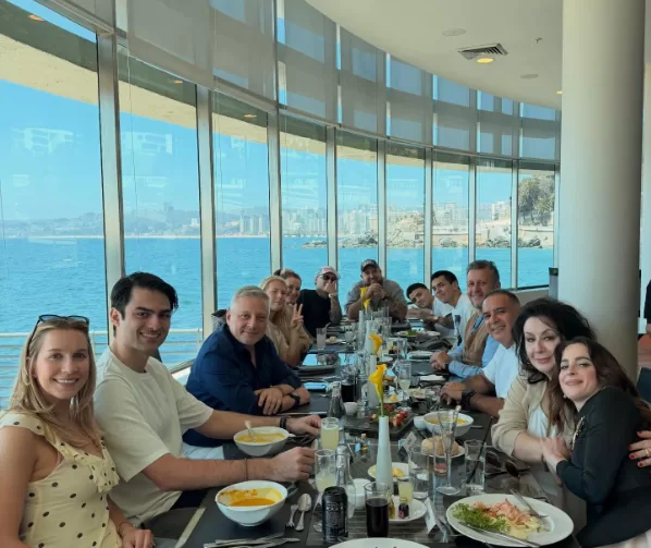 Matteo Bocelli compartiendo con Juan Manuel Astorga