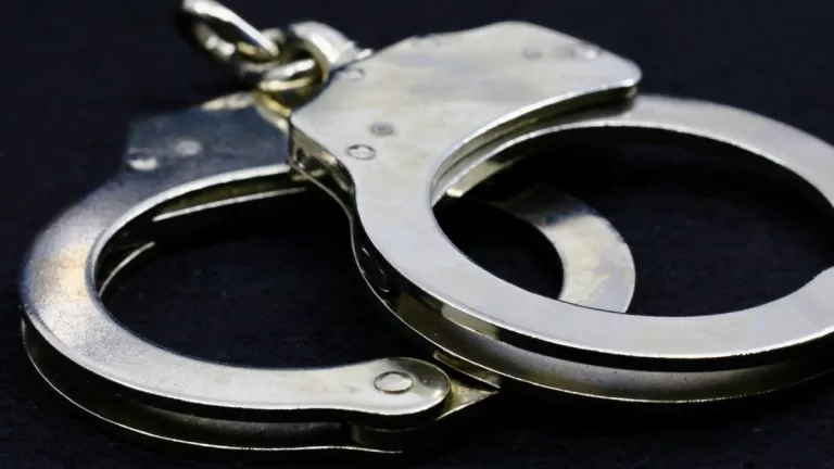 Ex Periodista De Mega Detenido Por Violencia Intrafamiliar