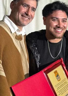 Jaime Proox Es Premiado En Tomé