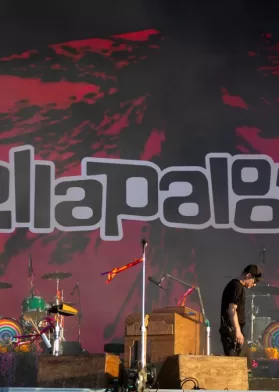 Lollapalooza Abre Lolla Store Para El Retiro De Pulseras Y Más