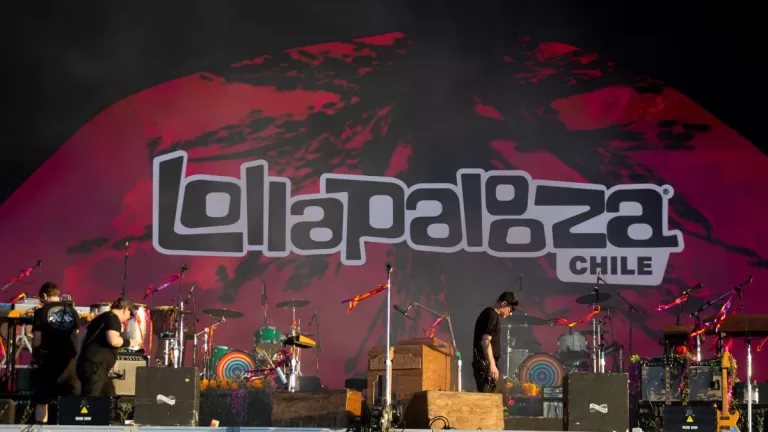 Lollapalooza Abre Lolla Store Para El Retiro De Pulseras Y Más