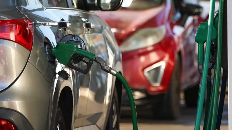 Alza En El Combustible